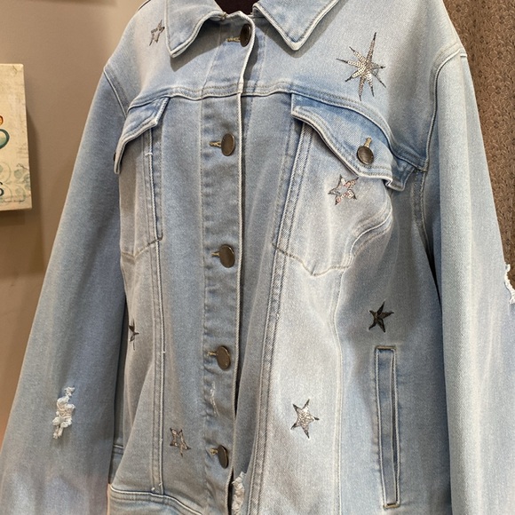 Lane Bryant jean jacket with classy bling - size Plus 26 - Picture 2 of 8
